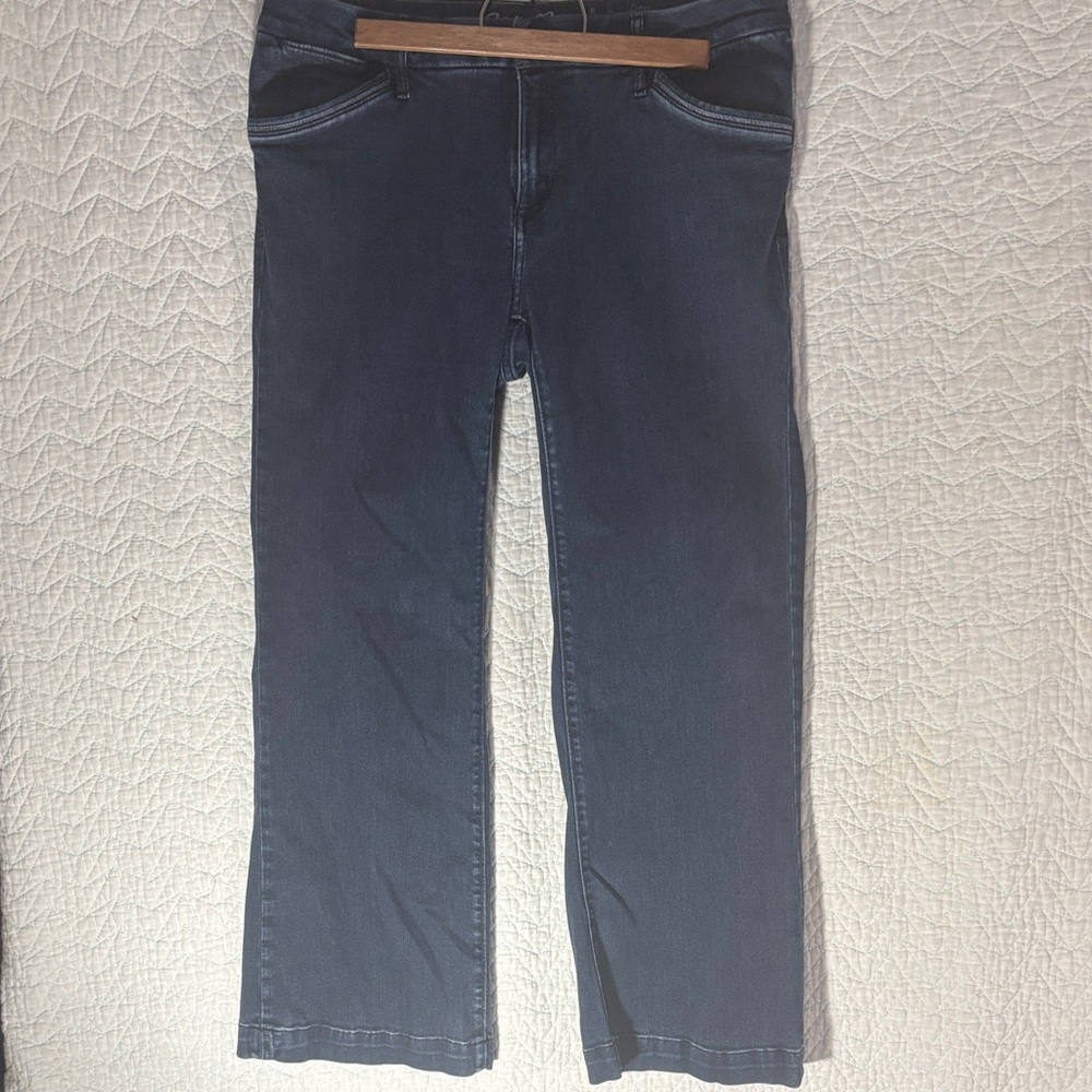 Eddie Bauer Navy Wide-Leg Stretch Jeans